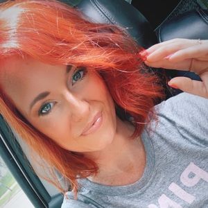 Meet your Posher, Amie